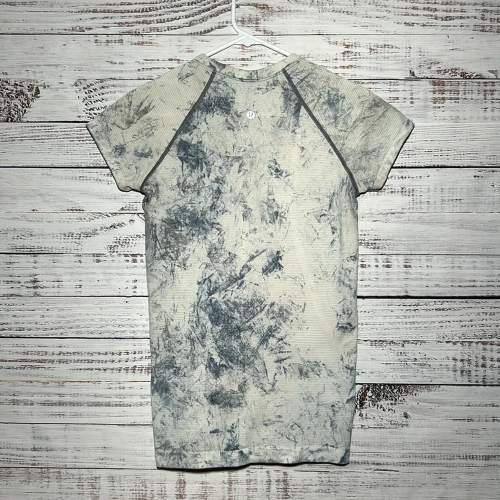 Lululemon Swiftly Tech Short Sleeve 2.0 MultiDye Multi Dye White Grey Black 8
